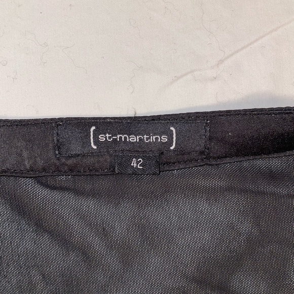 St-Martins casual blouse with beautiful black and cream pattern, orange buttons - Picture 3 of 4